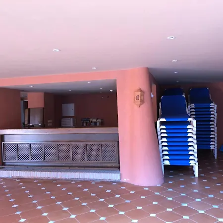 Two-Room Apartment In Elviria Near The Beach With Parking Marbella Exterior photo
