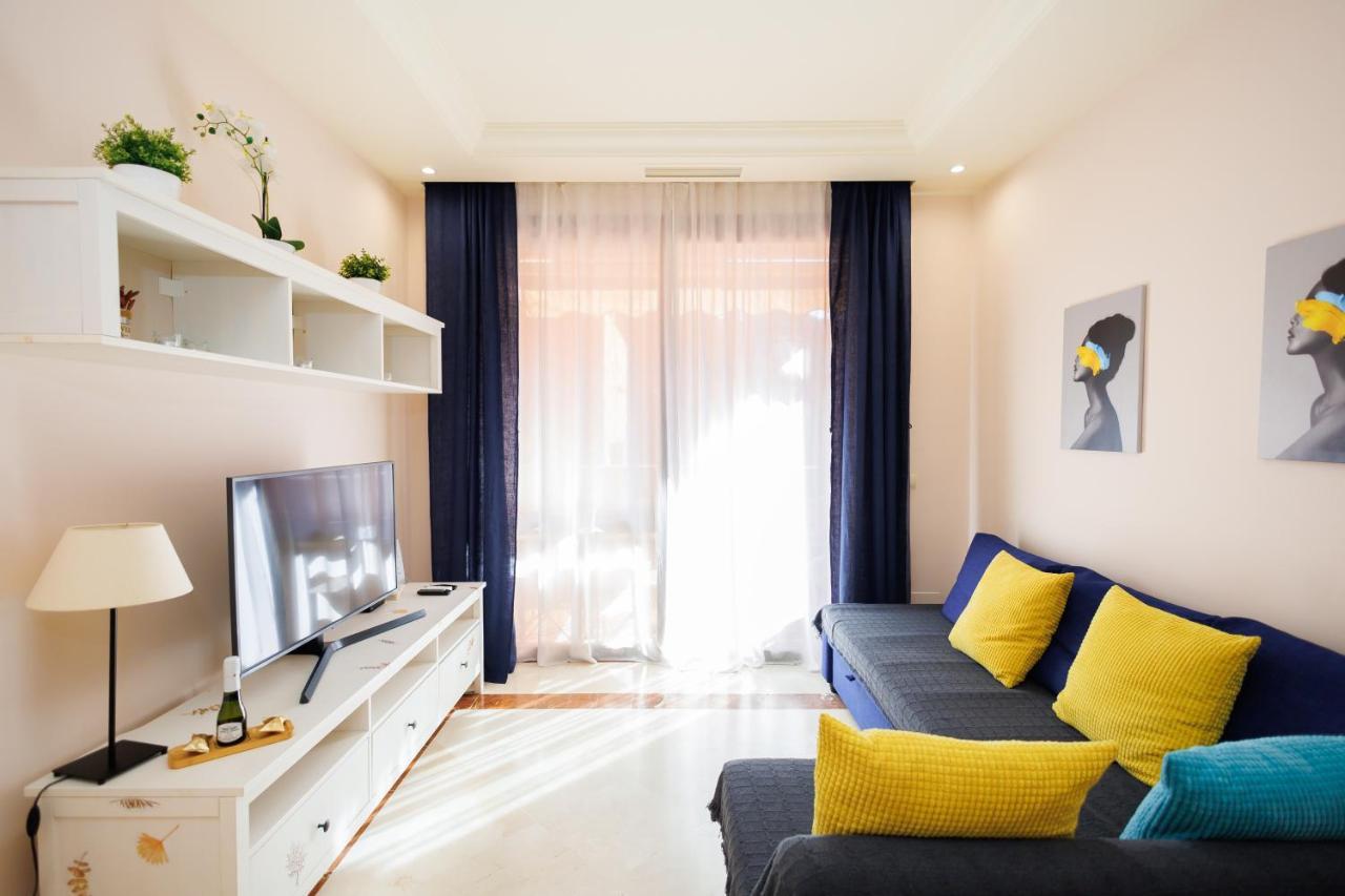 Two-room In Elviria Near The With Parking * Marbella
