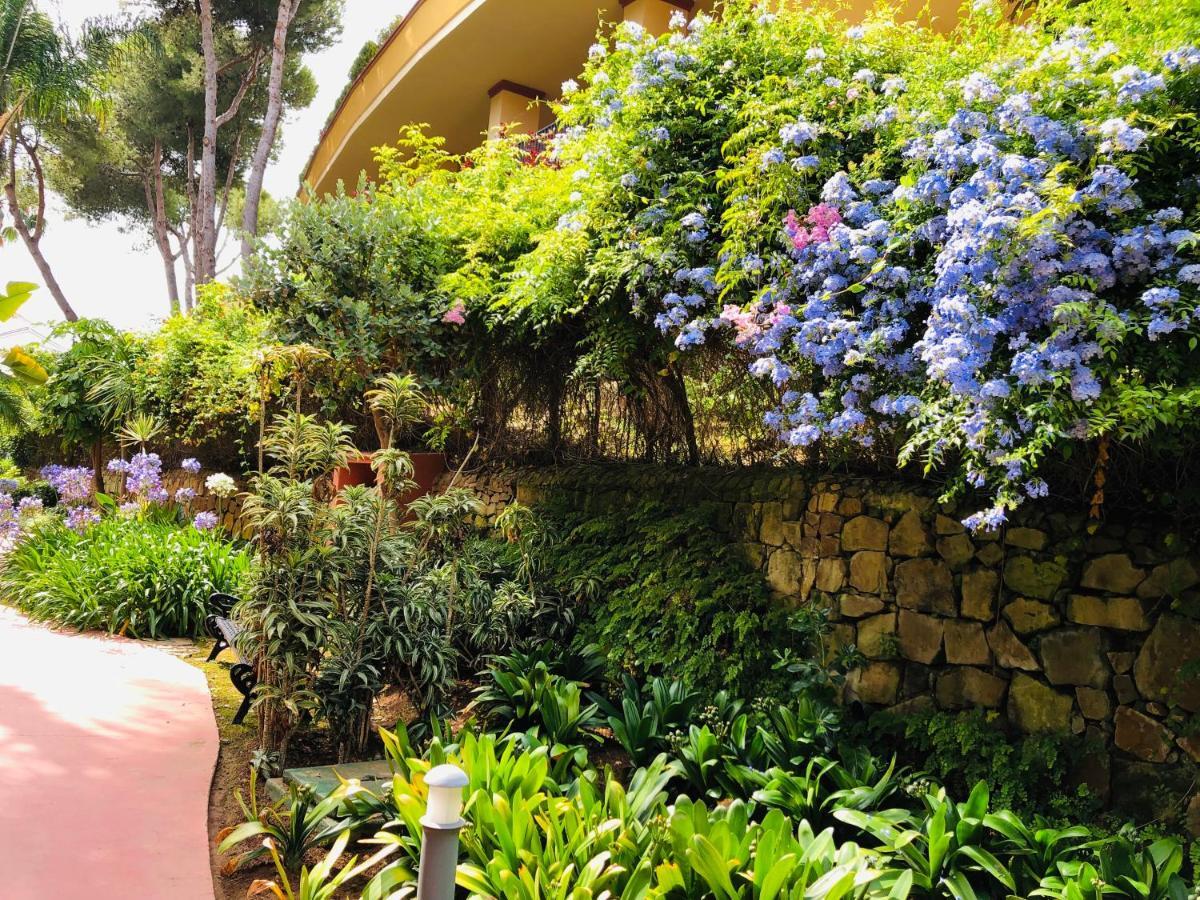 Two-room In Elviria Near The With Parking Apartment Marbella